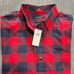 Men’s (New w/ tags) Large Luxe Flannel Banana Republic. Smoke free home.